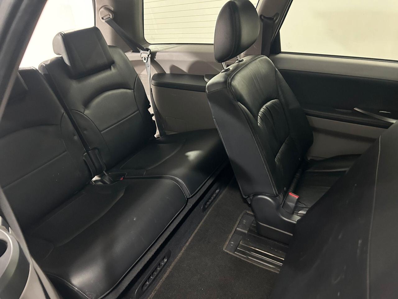 Mitsubishi Grandis 2.0 DI-D 7 posti Intense