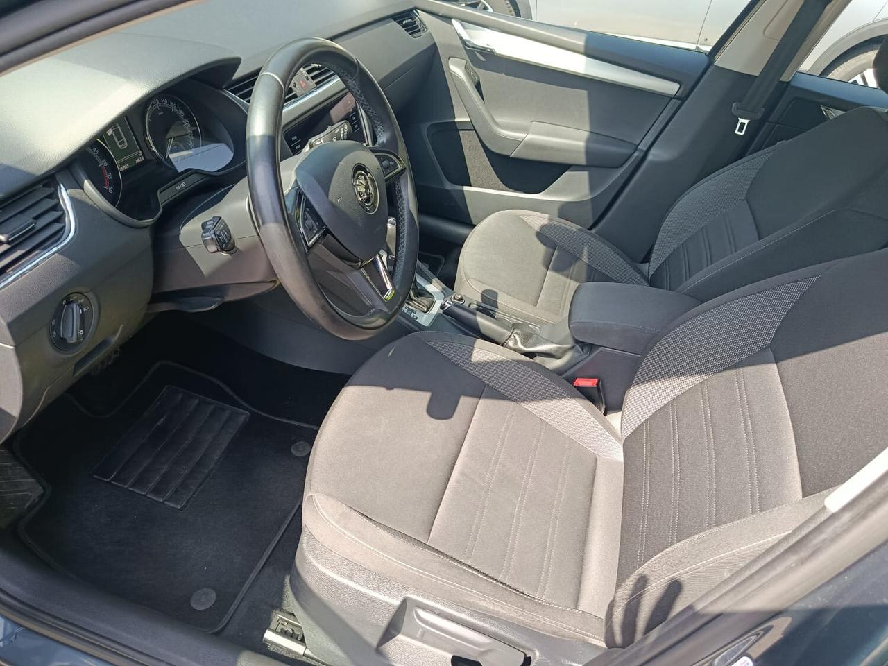 Skoda Octavia 1.6 TDI CR 115 CV DSG Wagon Style