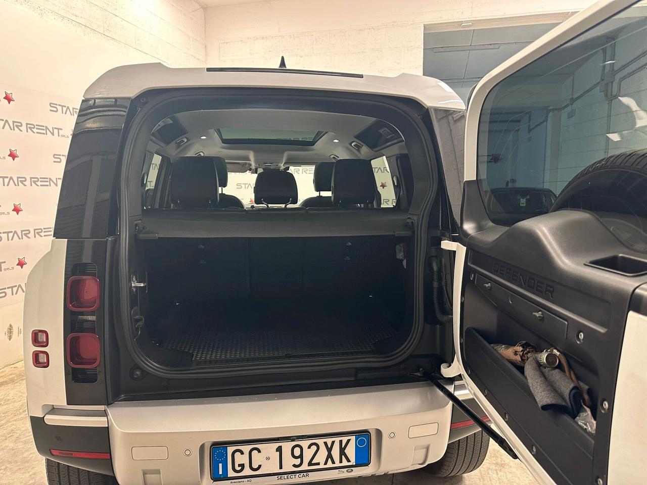 Land Rover Defender 110 2.0 SD4 AWD Auto 75° ANNIVERSARIO