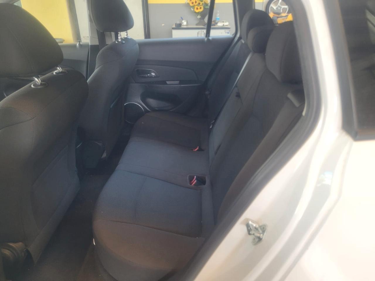 Chevrolet Cruze 1.7 Diesel Station Wagon
