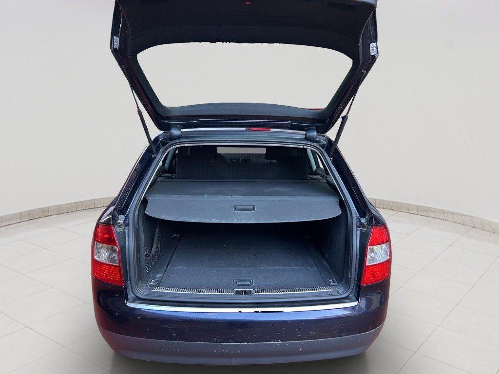 AUDI A4 2ª serie A4 1.9 TDI/130 CV cat Avant