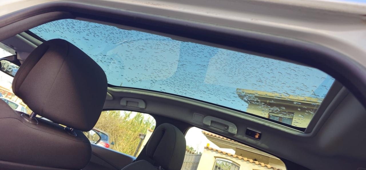 Peugeot 508 2.0 HDi 140CV SW Ciel Allure