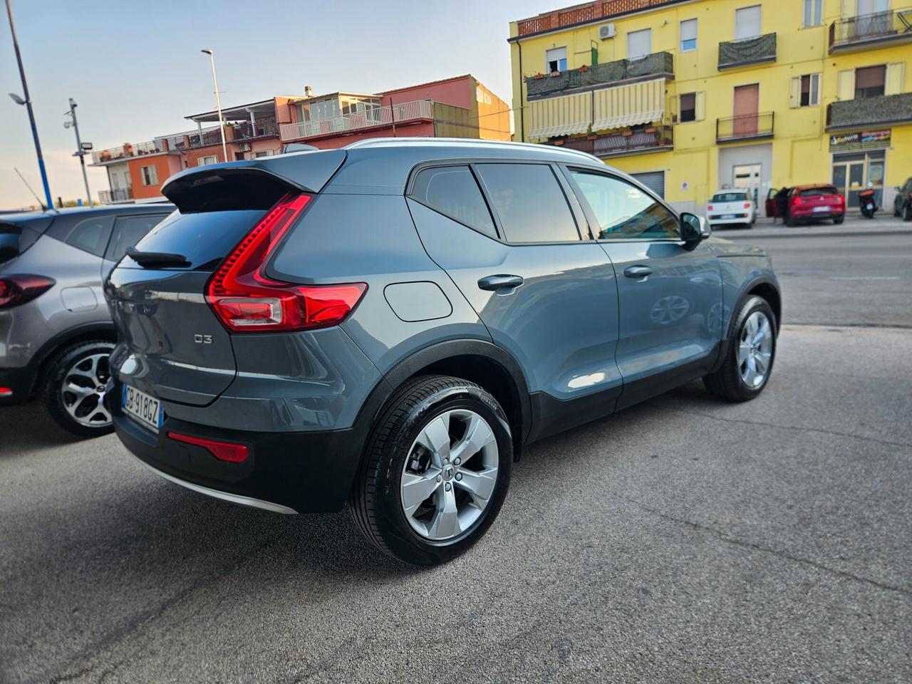 Volvo XC40 D3 Momentum My21 150cv