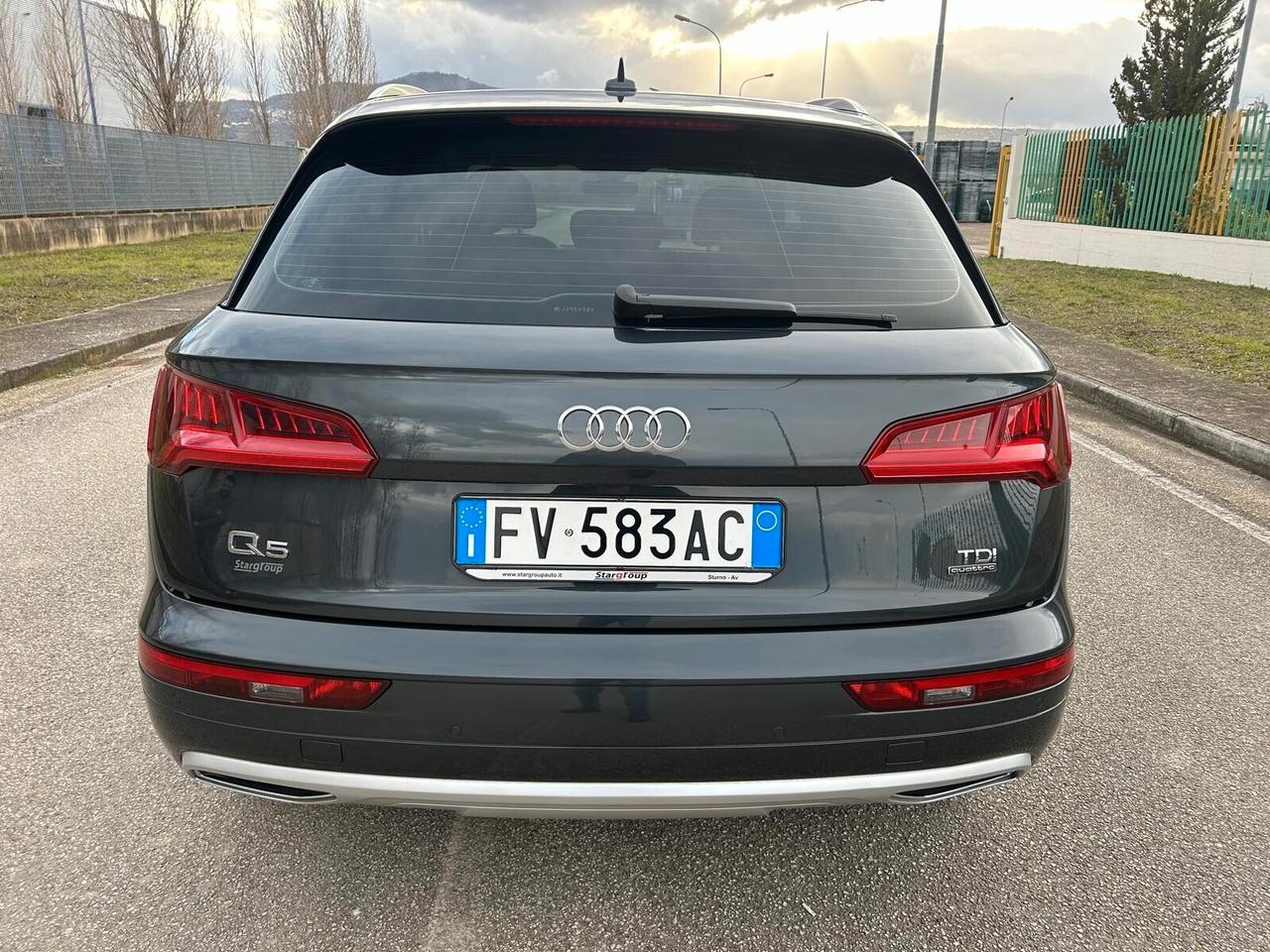 Audi Q5 40 2.0 Tdi Business Quattro 190 cv S-Tronic