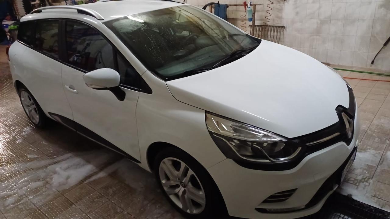 Renault Clio Sporter dCi 8V 90 CV Business