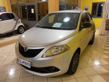 Lancia Ypsilon 1.2 69 CV 5 porte S&S Gold