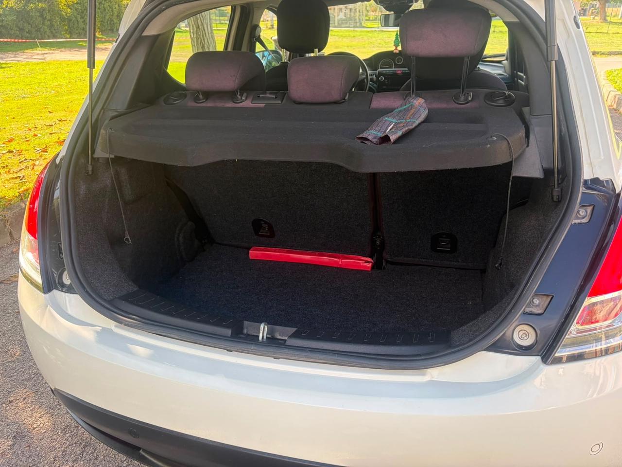 Lancia Ypsilon 1.2 elefantino