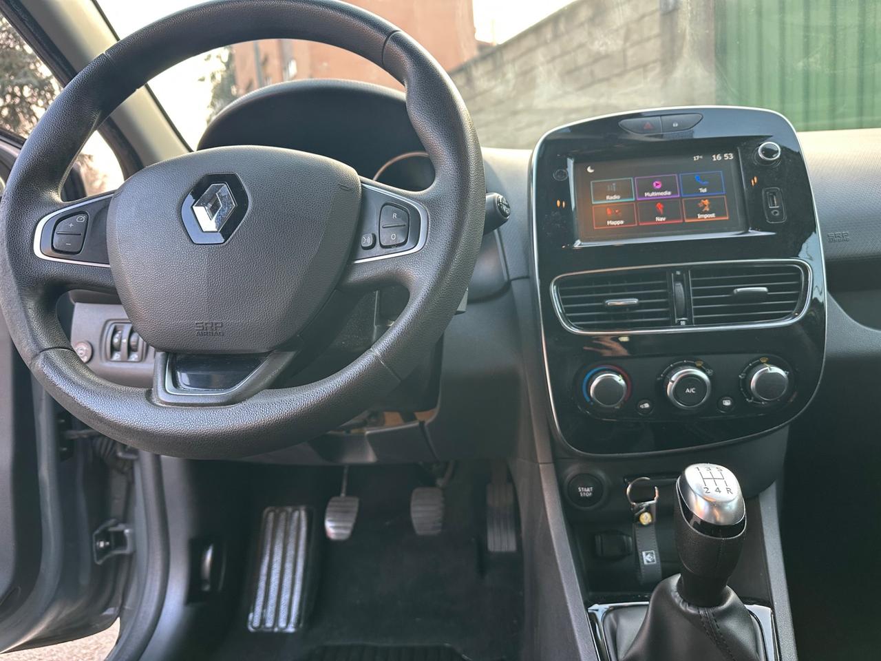 Renault Clio TCe 90 CV GPL 5 porte Moschino Intens