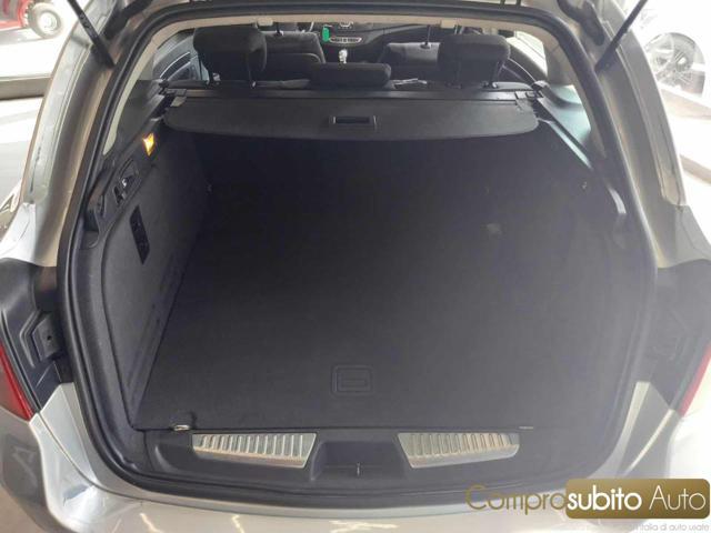 RENAULT Laguna 2.0 dCi 150CV SporTour Nav