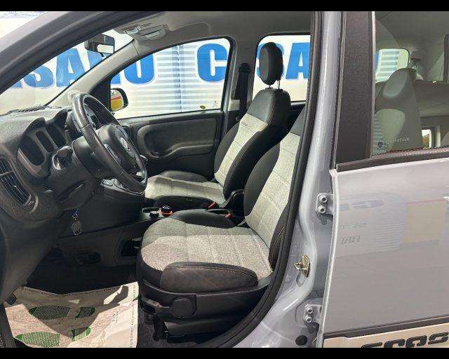 FIAT New Panda 4X4 Cross 0.9 t.air t. s&s 85cv