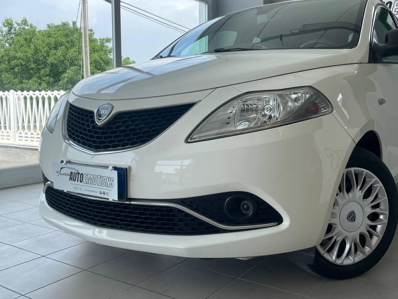 Lancia Ypsilon GPL - Uniproprietario