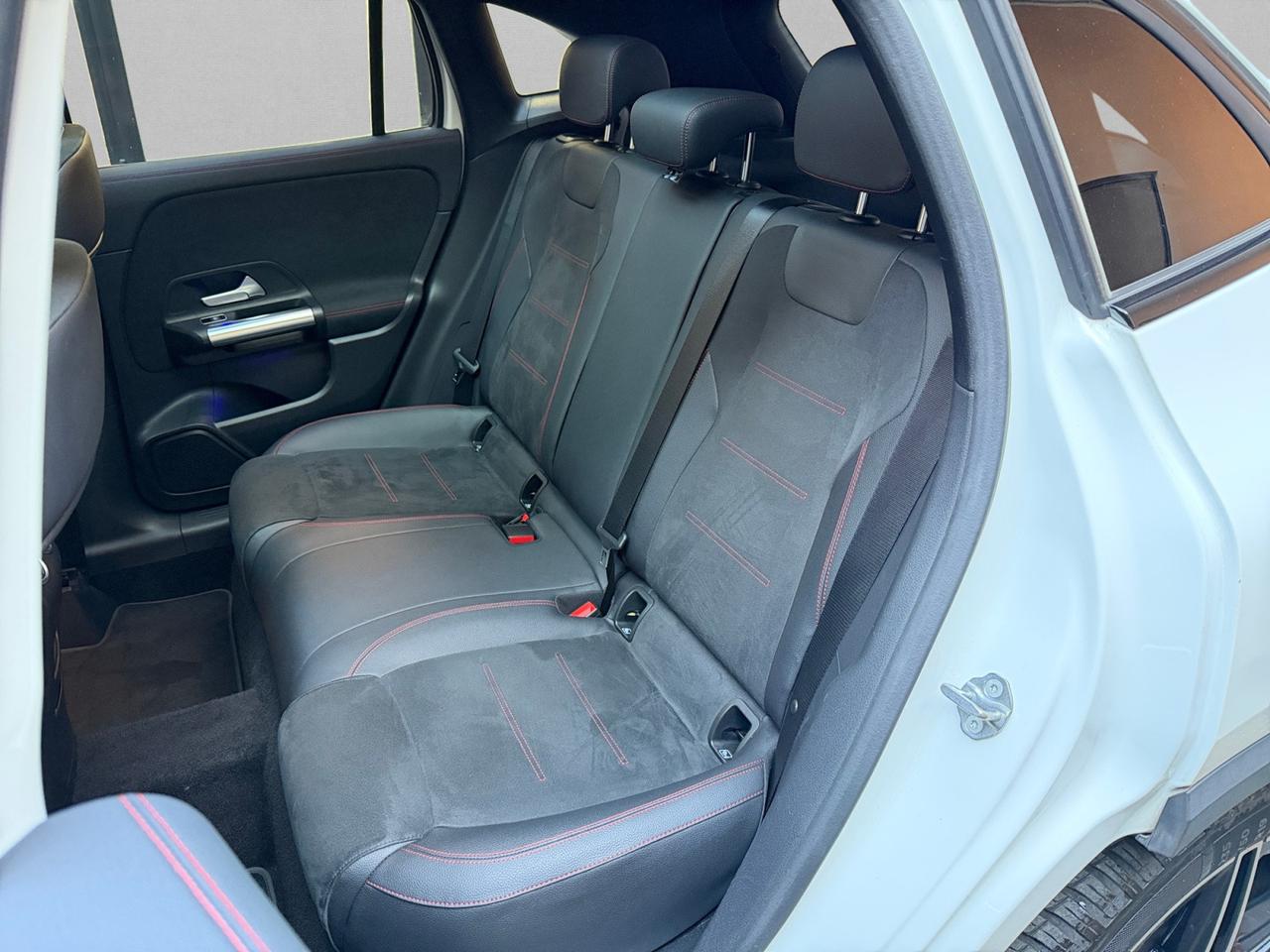 Mercedes GLA 200 d Premium 4matic autom. "TETTO PANORAMICO"