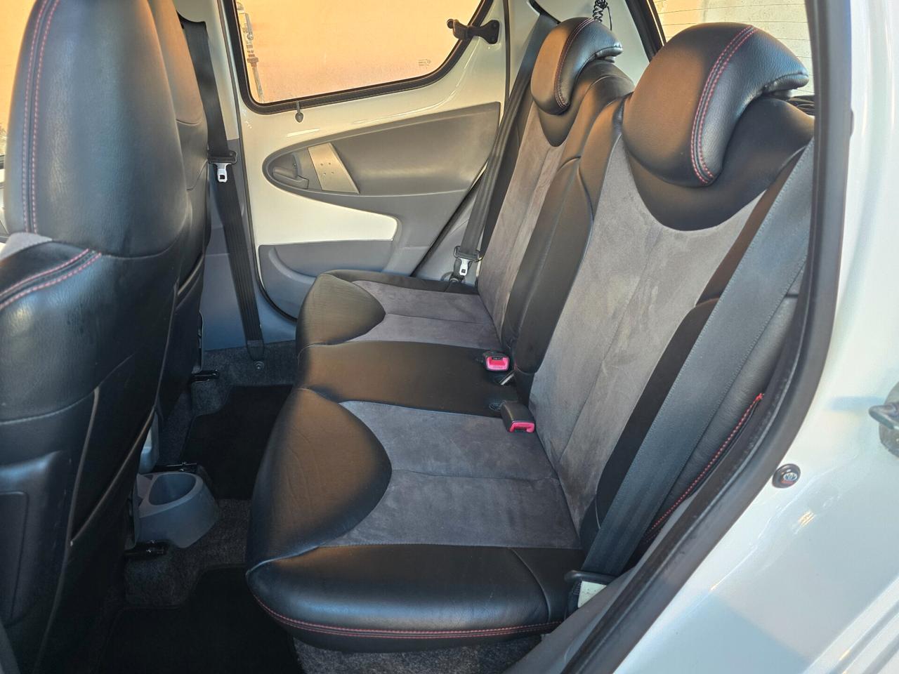 Toyota Aygo 1.0 12V VVT-i 5 porte