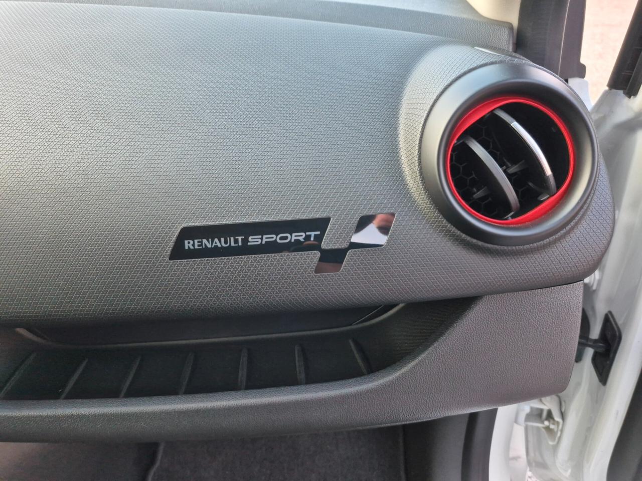 Renault Clio TCe 220CV EDC 5 porte Energy R.S. Trophy