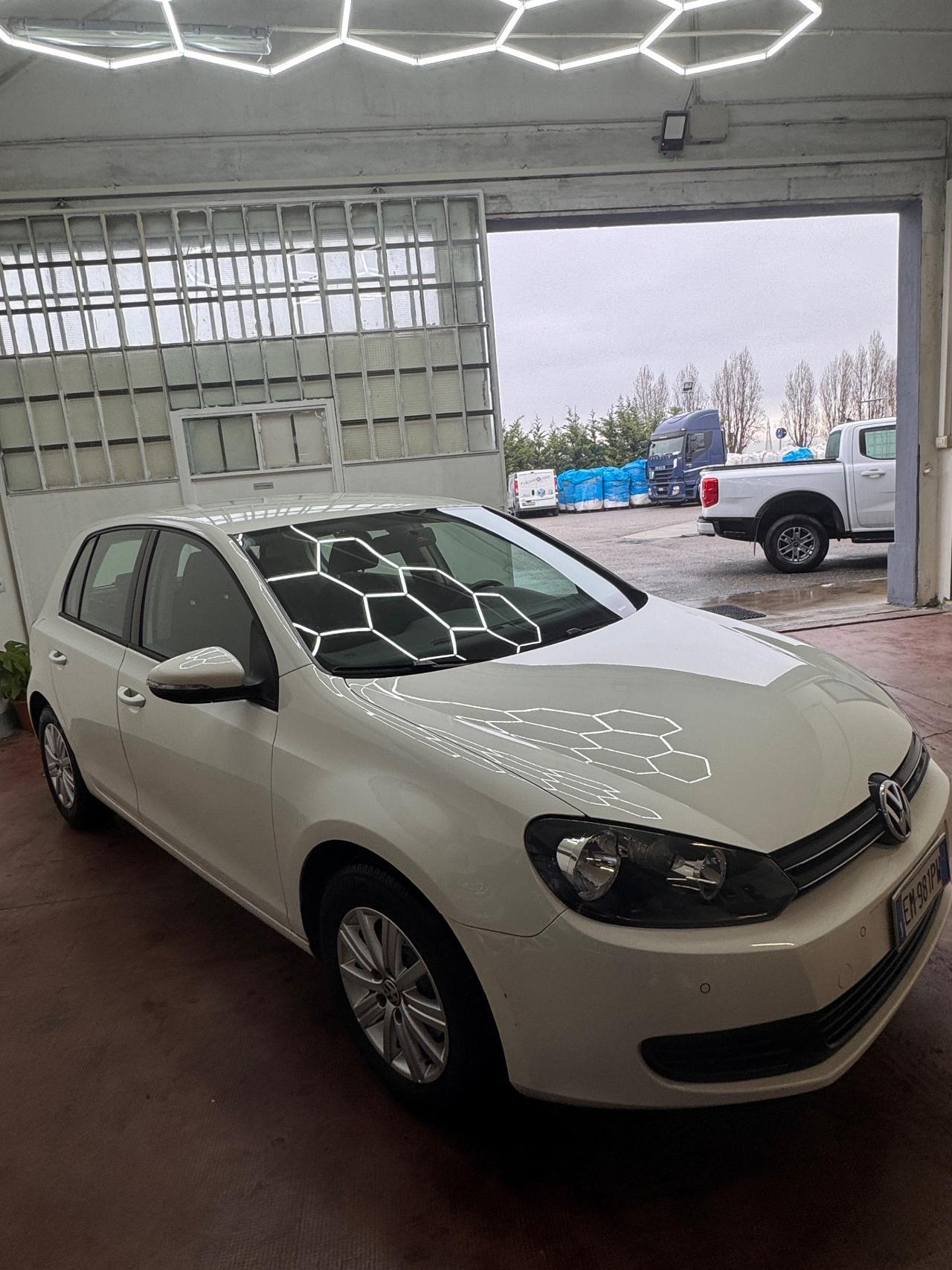 Volkswagen Golf 1.6 TDI DPF 5p. 2012