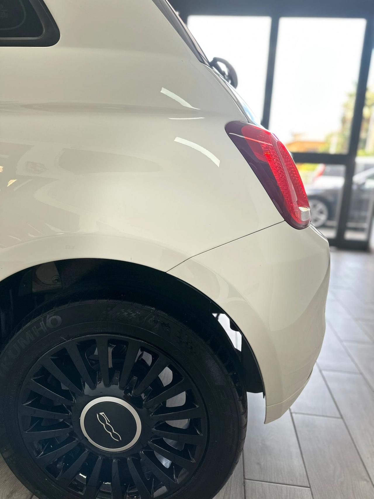 Fiat 500 1.0 Hybrid 69cv Dolcevita 2023