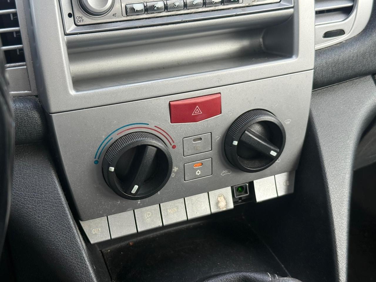 Lancia Ypsilon 1.4 77CV Oro Ecochic GPL * Ok Neopatentati