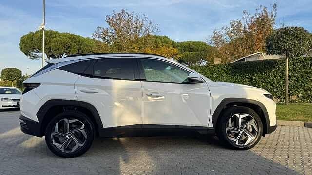 Hyundai TUCSON 1.6 HEV aut. XLine