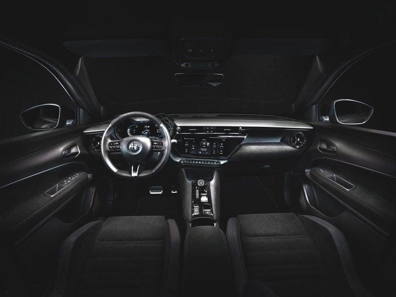 Alfa Romeo Junior 1.2 136 CV Hybrid eDCT6 Speciale