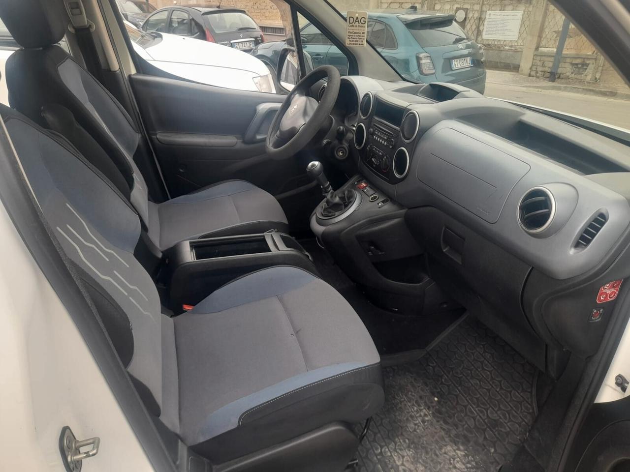 Peugeot Partner 1.6cc diesel 7 posti con garanzia-2014