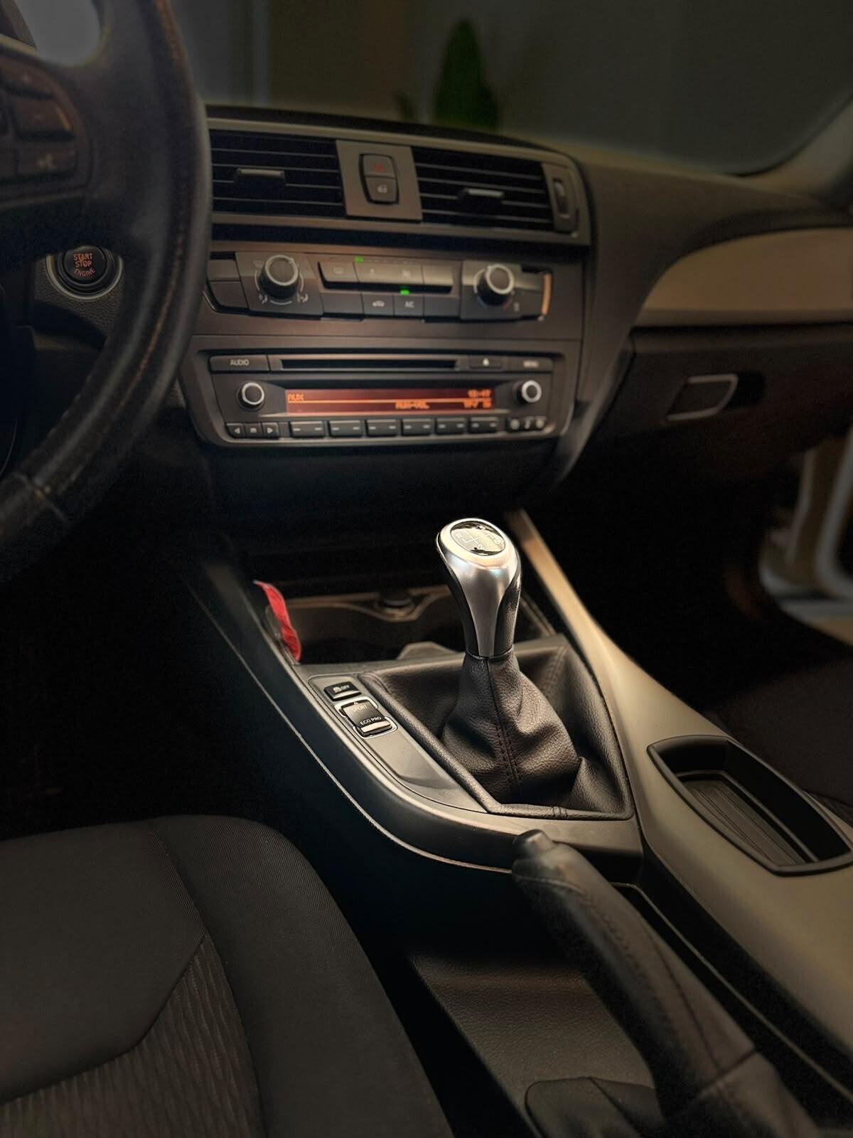 BMW 114D 5PORTE UNIQUE RESTYLING FULL NEOPATENTATI GARANZIA PERMUTE