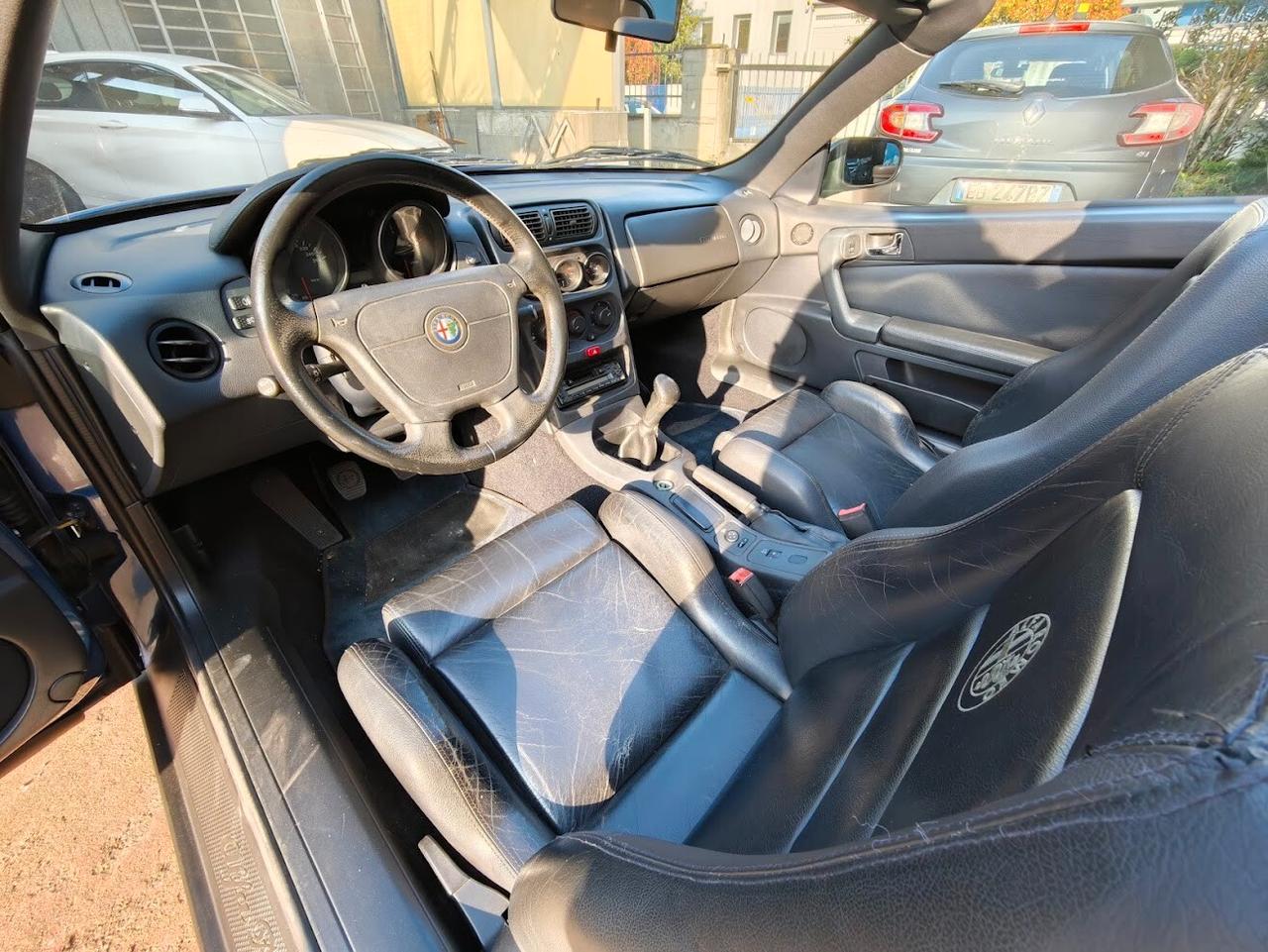 Alfa Romeo GTV Spider 2.0i 16V Twin Spark cat