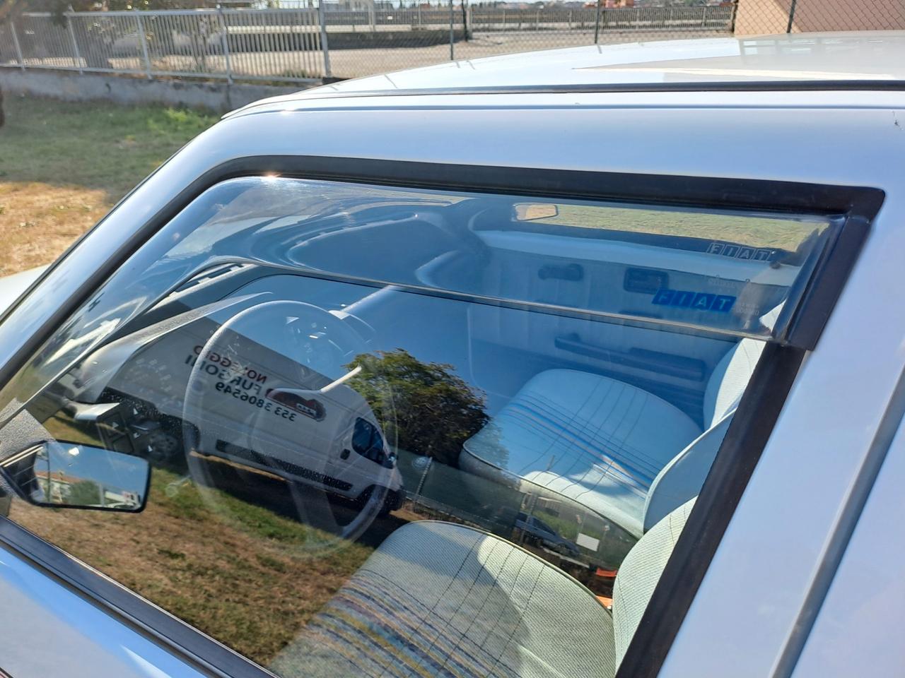 FIAT UNO STING 9.0 Benzina