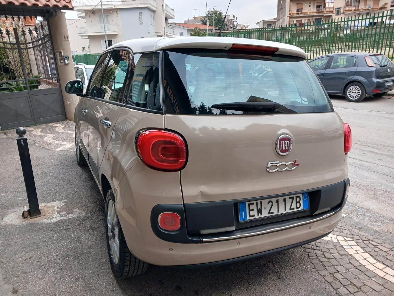 AUTOCARRO COMPRESO IVA