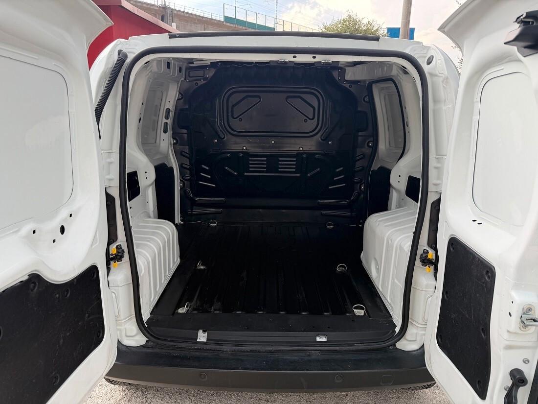 Fiat Fiorino 1.3 MJT 95CV Cargo