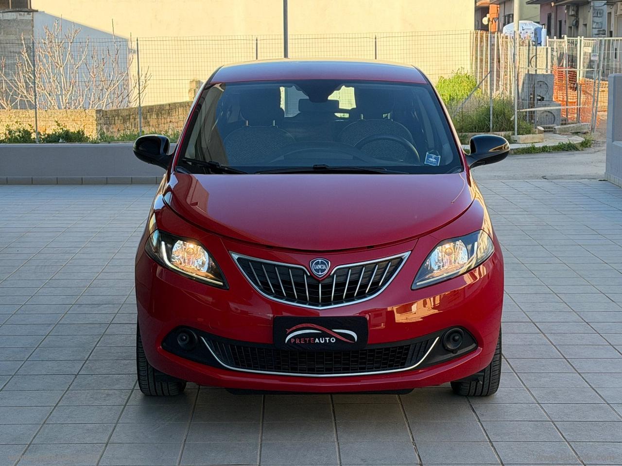 LANCIA Ypsilon 1.0 FireFly 5pS&S Hyb. Eco Silv.