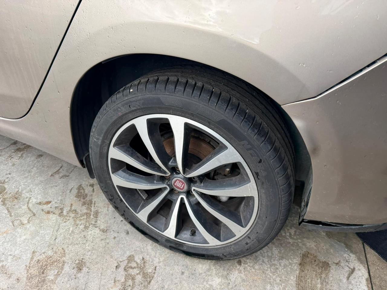 Fiat Tipo 1.3 Mjt sinistrato - 2017