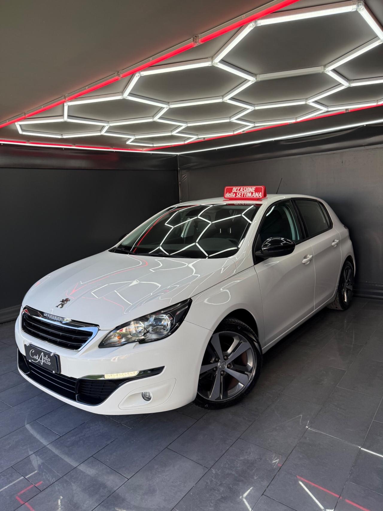 Peugeot 308 1.6 HDi 92 CV Allure 11/2014