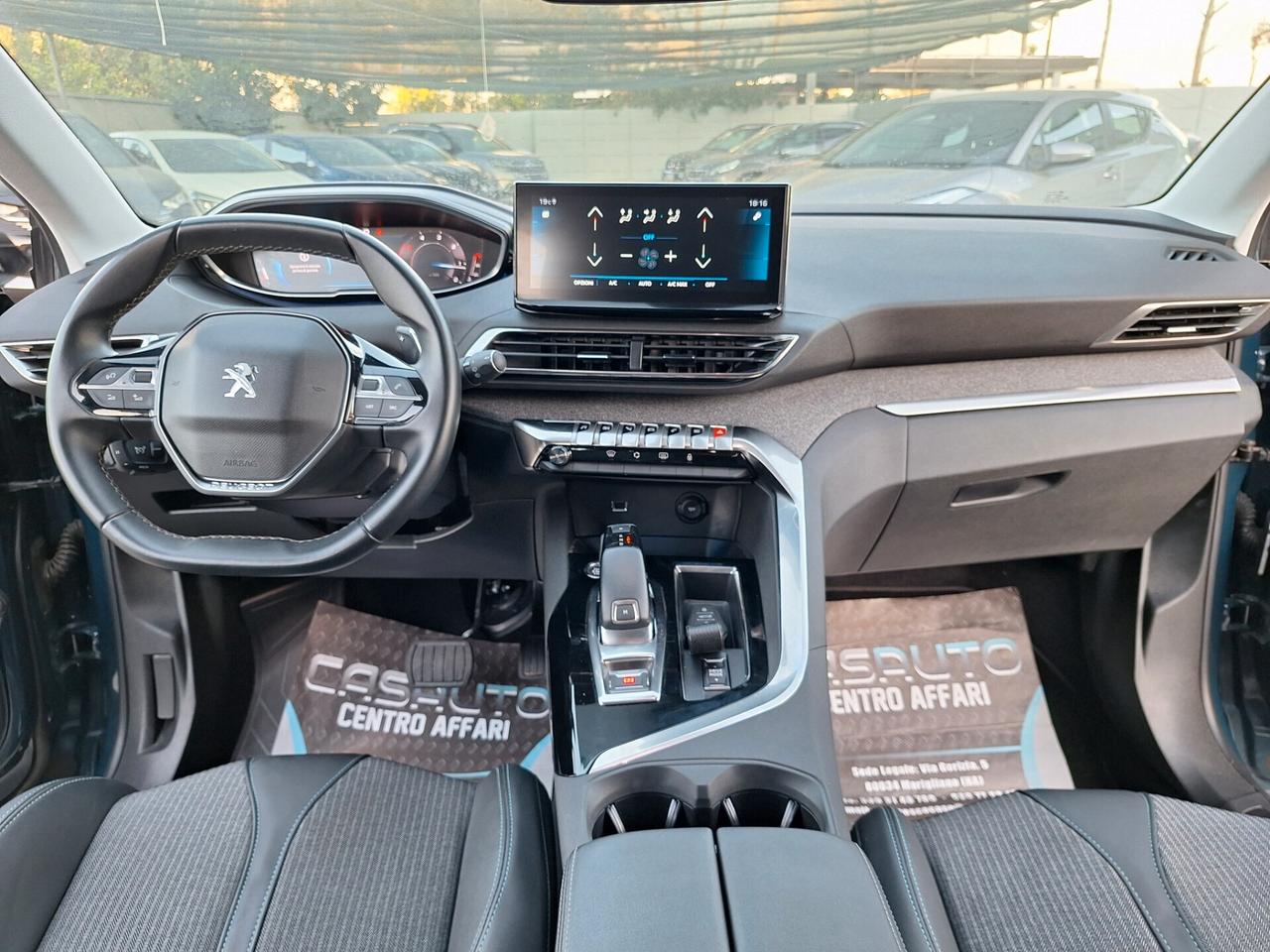 Peugeot 3008 BlueHDi 130 EAT8 Allure Pack Nav+Retrocam GARANZIA 2 ANNI