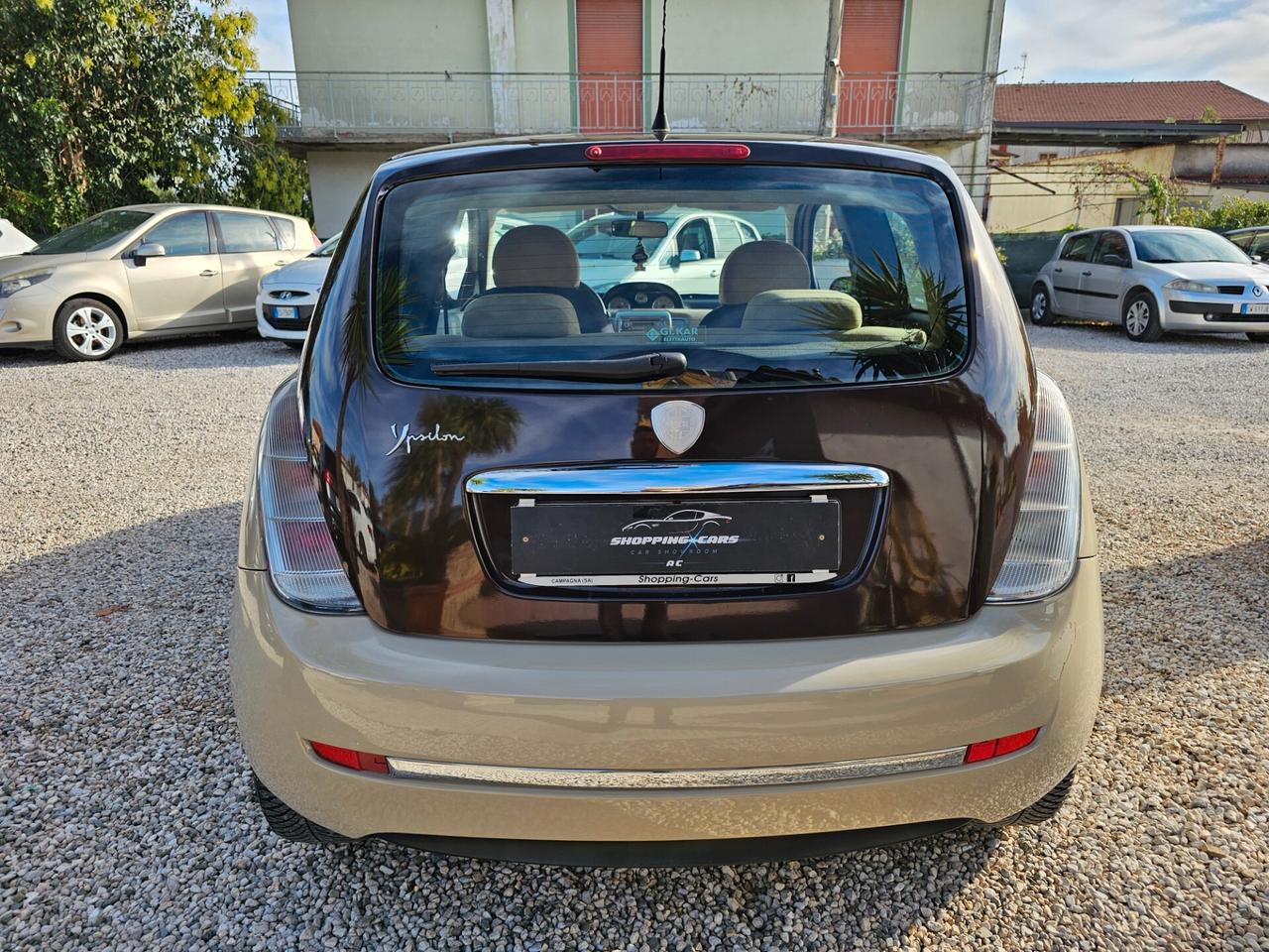 Lancia Ypsilon 1.4 77cv ADATTA X NEOPATENTATI