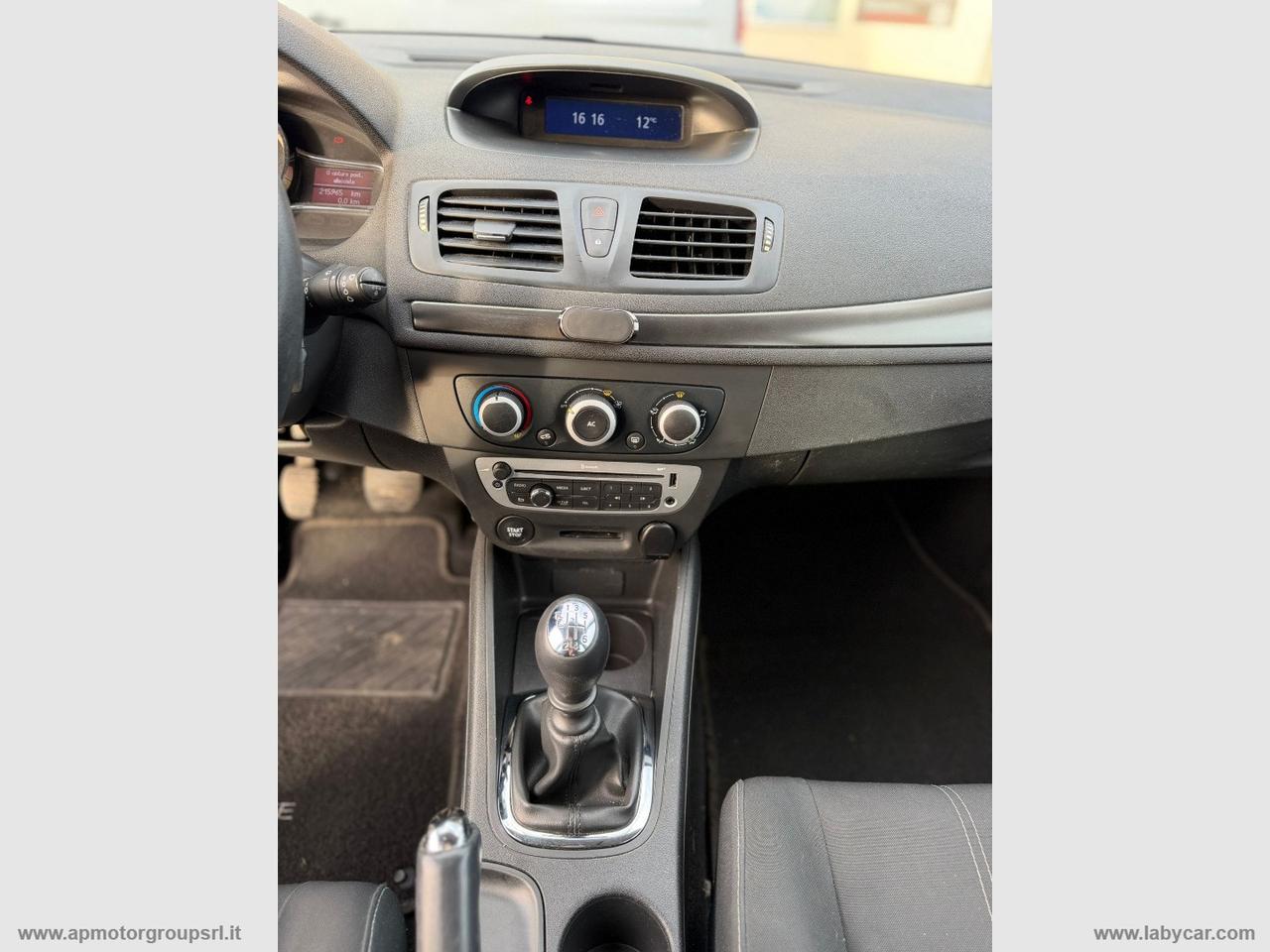 RENAULT Mégane 1.5 dCi 110 CV SporTour DYNAMIQUE