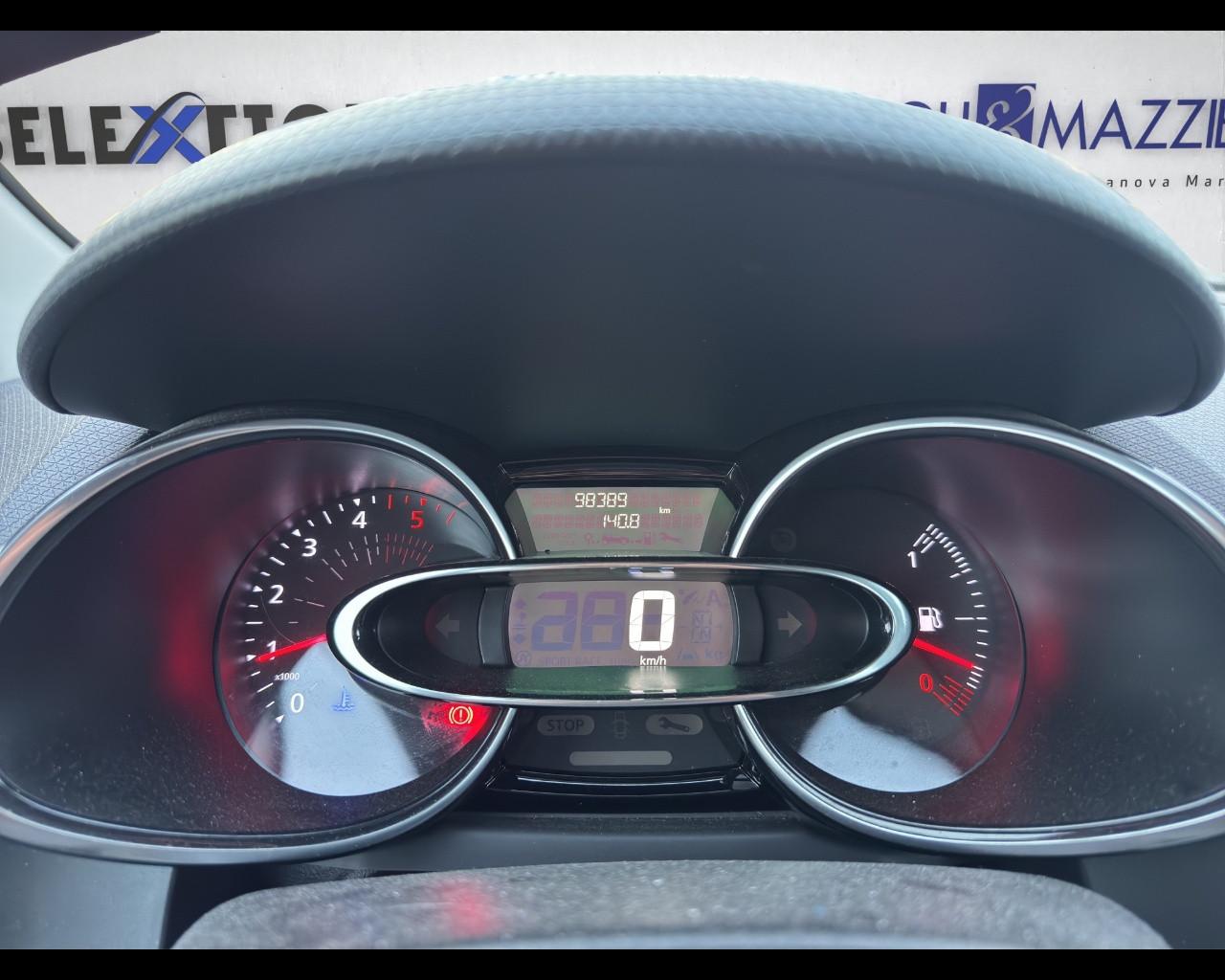 RENAULT Clio 4ª serie - Clio dCi 8V 75 CV 5 porte Business