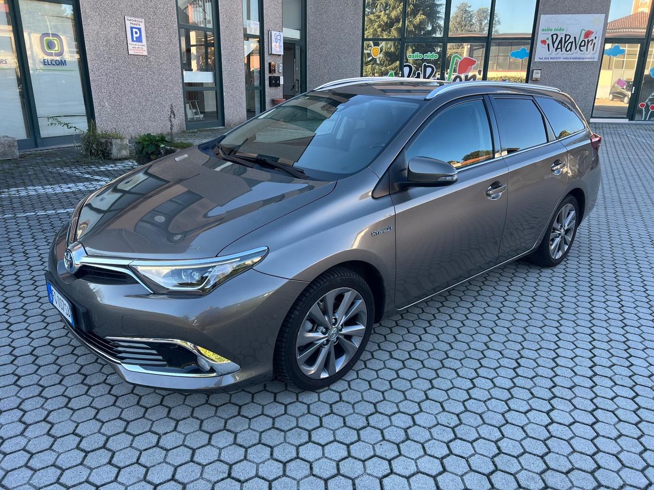 Toyota Auris Touring Sports 1.8 Hybrid Business