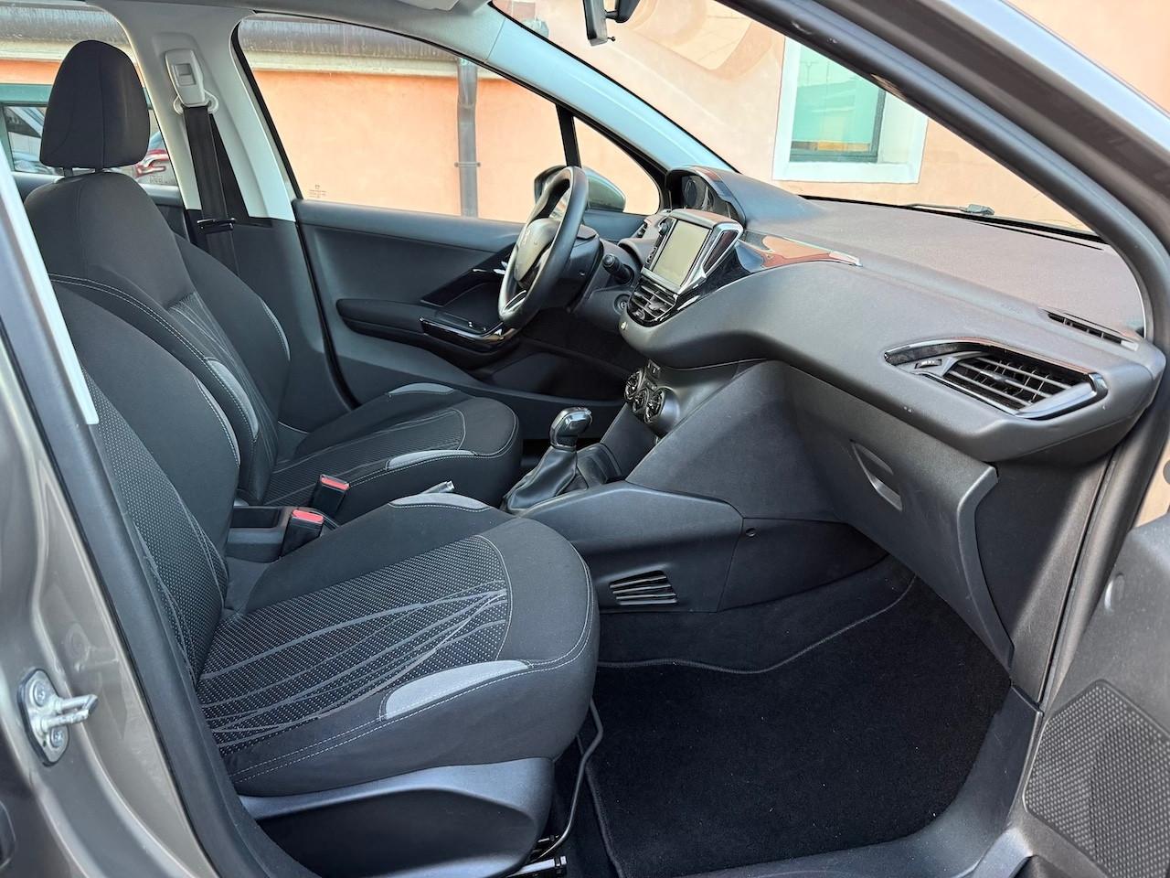 Peugeot 208 1.2 VTi 82 CV 5 porte Active