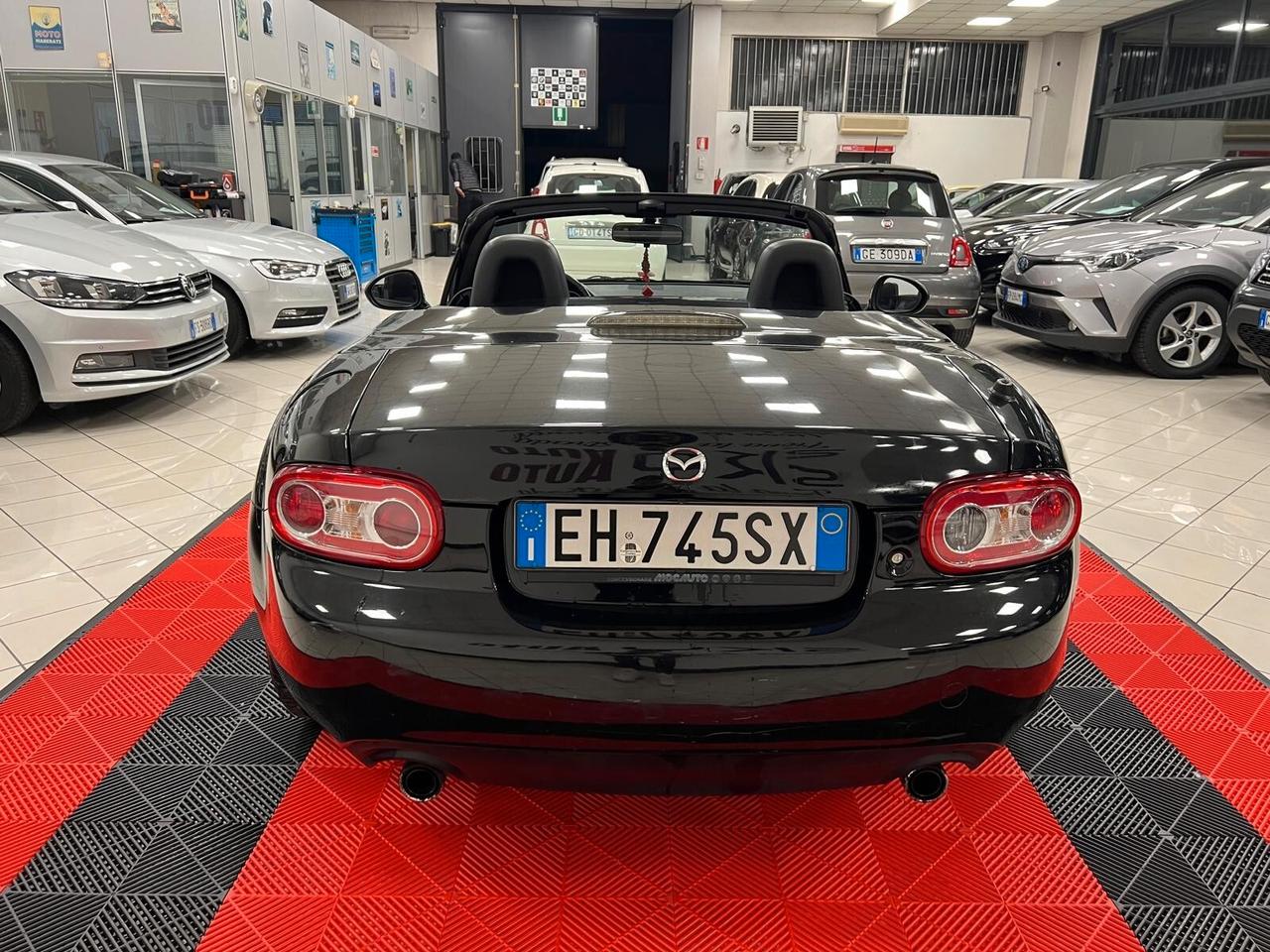 Mazda MX-5 Roadster 1.8L Black