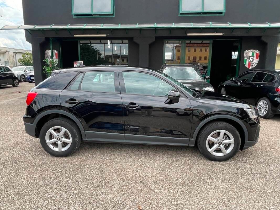 Audi Q2 30 2.0 tdi Business s-tronic FULL LED PDC