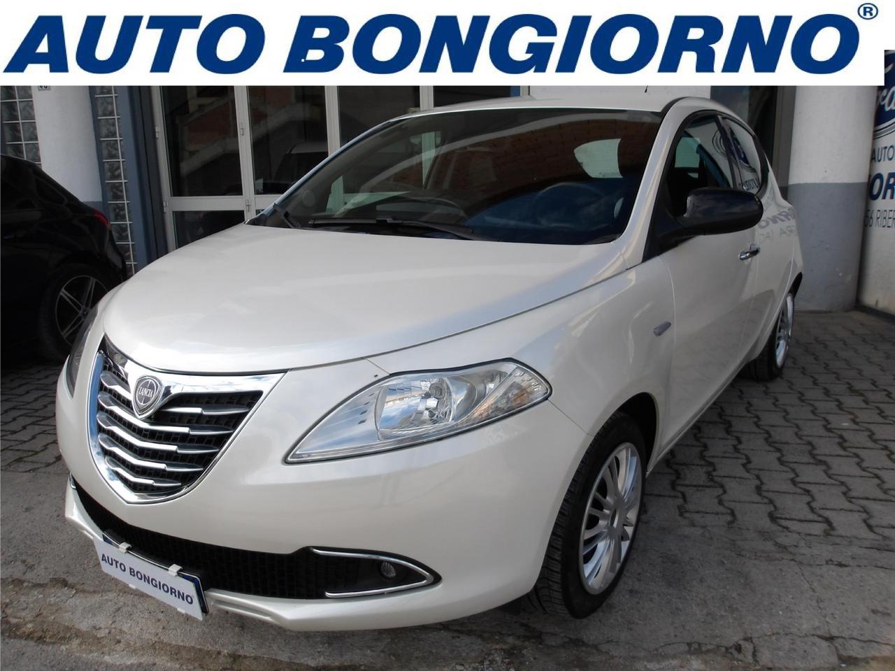 Lancia Ypsilon 5 Porte Ypsilon 1.2 8v Silver s&s 69cv
