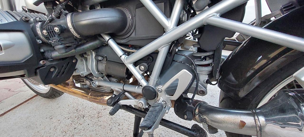 BMW R 1200 SOSPENSIONI REGOLABILI 2 VALIGIE DISTRIBUZIONE FATTA IMPECCABILE