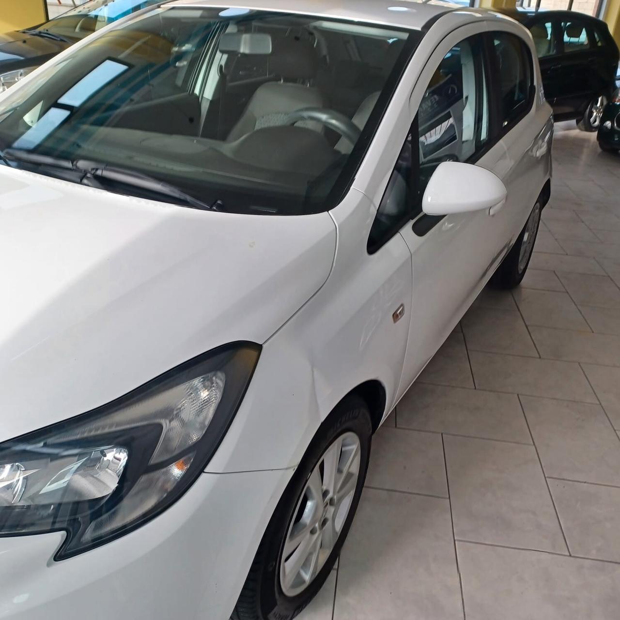 NEOPATENTATI EURO 6 CORSA 1.3 MJTD