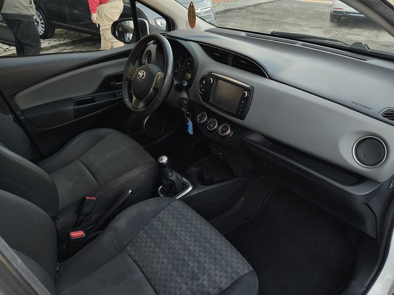 TOYOTA YARIS 1.0 I PLUS