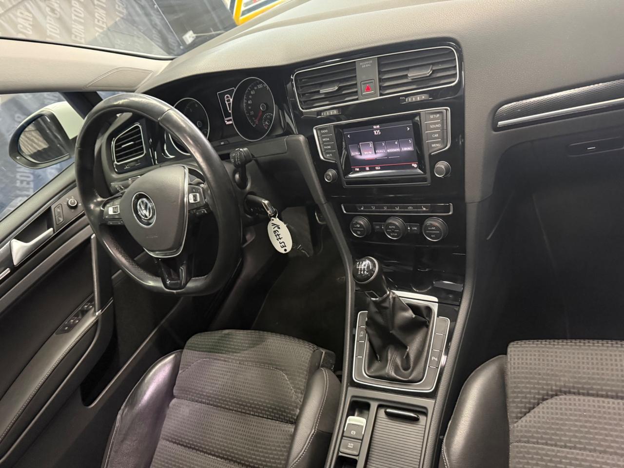 Volkswagen Golf 1.4 TSI 5p. Highline tetto apribile full permute e finanziamenti