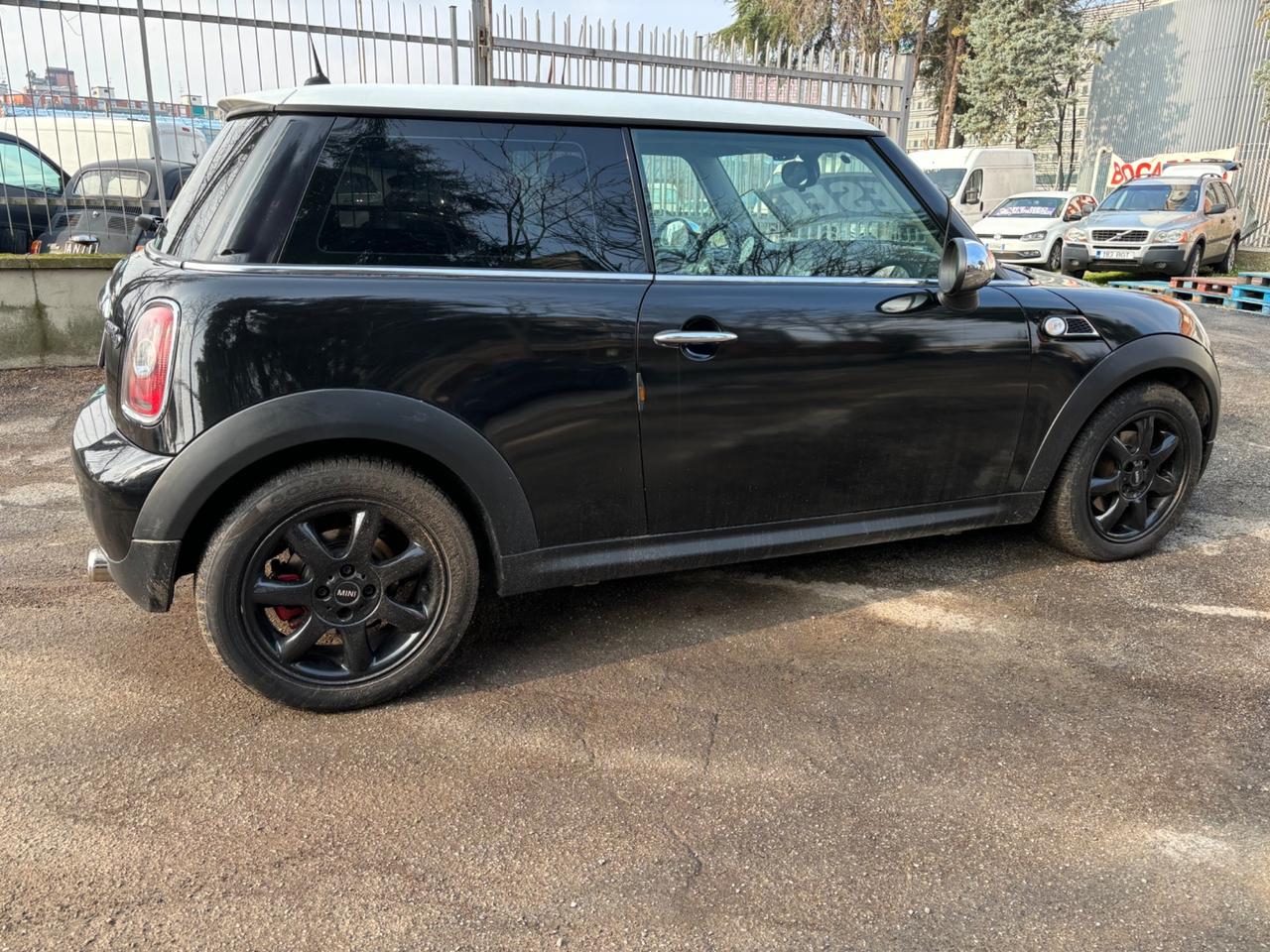 Mini Mini 1.6 16V Cooper D