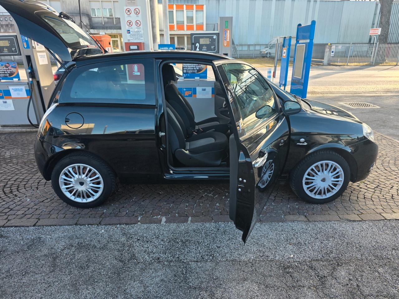 Lancia Ypsilon 1.2 Modamilano con 168.000km