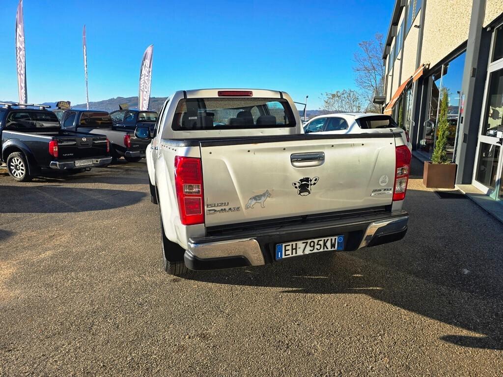 Isuzu D-Max 2.5 TDI 163CV SOLAR 4WD
