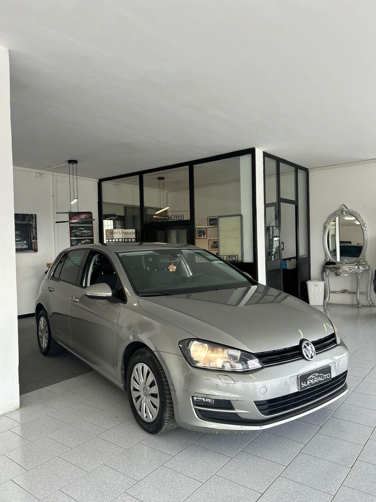 Volkswagen Golf 1.6 TDI 5p. Highline BlueMotion Technology