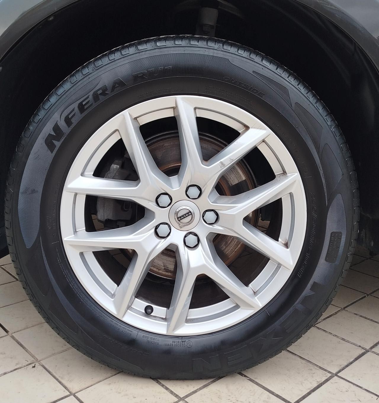 Volvo XC 60 AWD D4 Geartronic Inscription